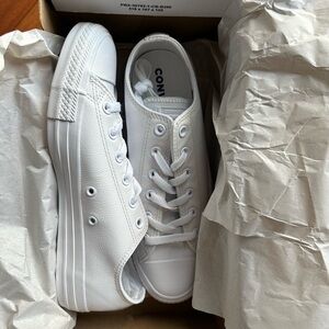 Converse Chuck Taylor All Star Leather Low Top Shoes